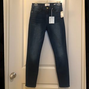 Frame Le Skinny de Jeanne Crop - Size 28